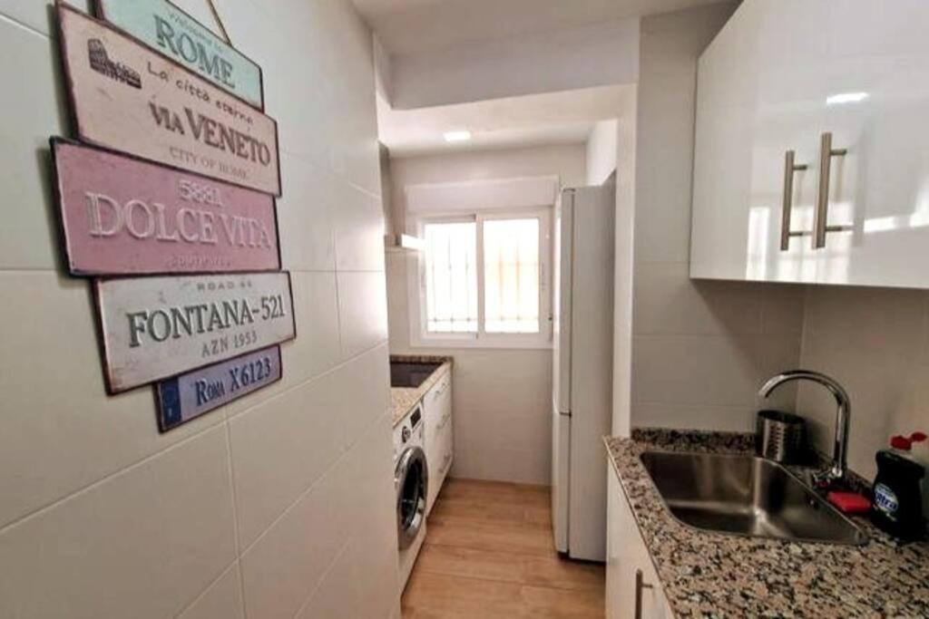 Moderno Apartamento Sevilla Zona Nervion. Wifi/Ac Exterior foto
